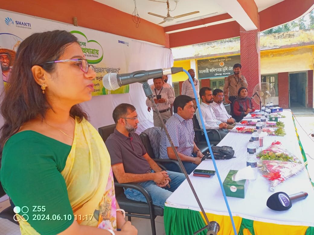 চৌগাছায় ৪’শ কৃষকদের মাঝে বিনামূল্যে বীজ, সার ও কীটনাশক বিতরণ